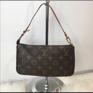 100 % Authentic Louis Vuitton